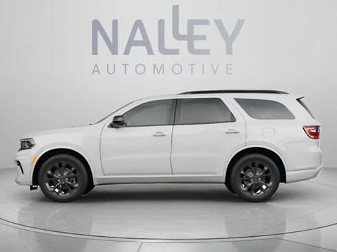Used 2025 Dodge Durango GT AWD/4WD image 2