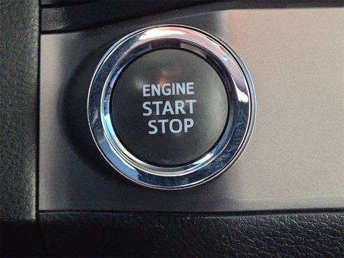 Certified 2023 Toyota Tacoma SR5 image 22