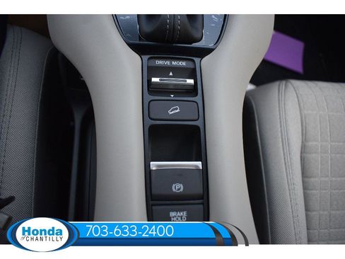 New 2026 Honda HR-V LX image 19