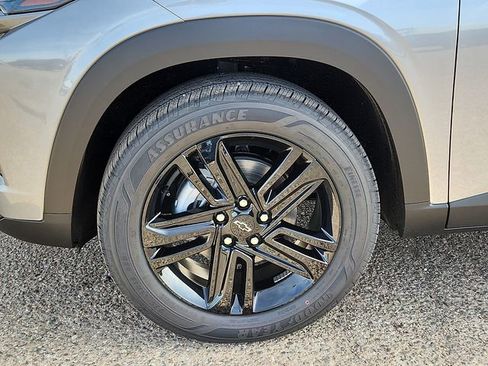 New 2026 Chevrolet Trax ACTIV image 7