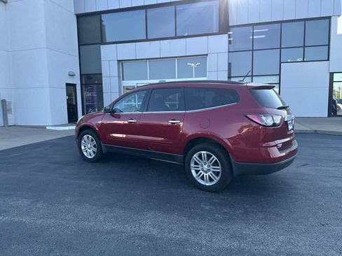 Used 2013 Chevrolet Traverse LT w/ All-Star Edition FWD image 4
