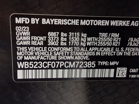 Used 2023 BMW iX xDrive50 w/ Sport Package AWD/4WD image 22