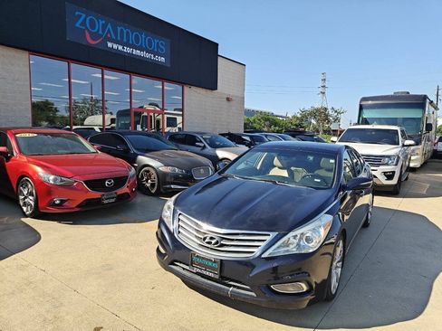 Used 2013 Hyundai Azera w/ Technology Pkg FWD image 2