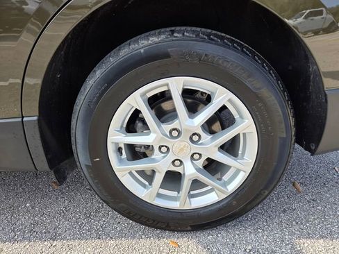 Certified 2023 Chevrolet Equinox LT image 17