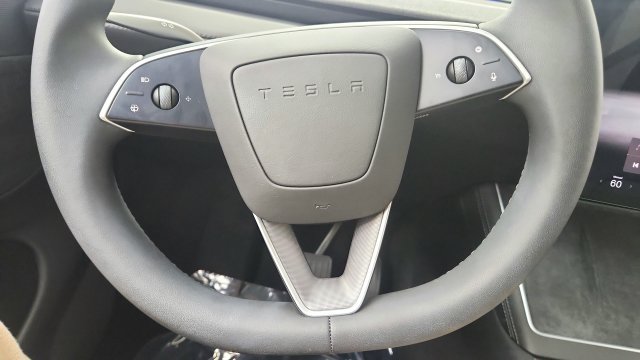 Used 2026 Tesla Model Y AWD image 53