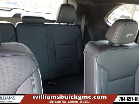 New 2026 Buick Enclave Sport Touring w/ Power Package FWD image 25