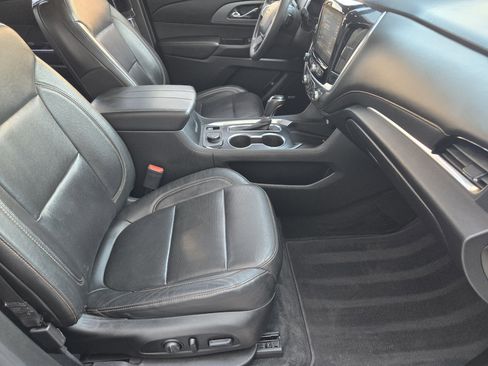 Used 2020 Chevrolet Traverse Premier w/ Redline Edition image 10