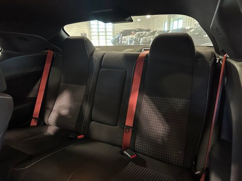 Used 2020 Dodge Challenger SRT Hellcat w/ Carbon/Suede Interior Package RWD image 10