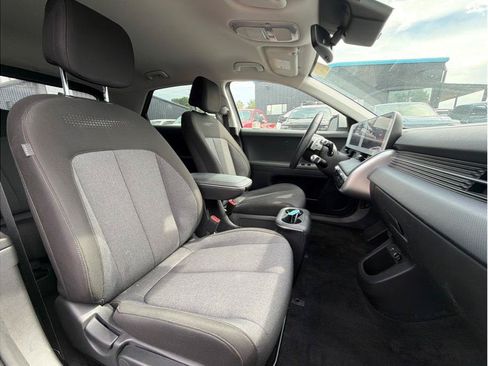 Used 2024 Hyundai Ioniq 5 SEL AWD/4WD image 4