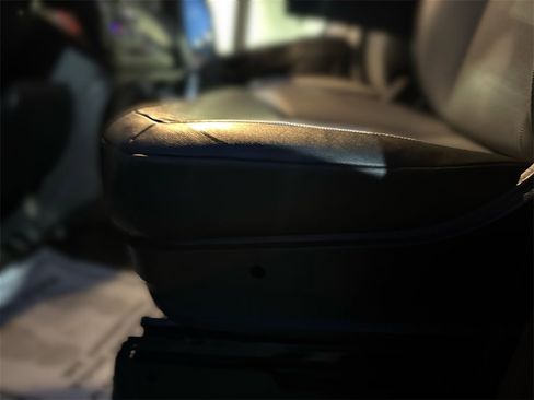 Used 2023 RAM ProMaster 2500 image 12