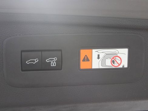 Used 2024 Lexus GX 550 550 Luxury image 17