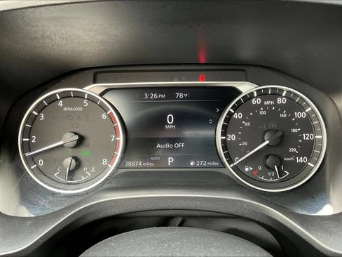Used 2023 Nissan Rogue SV AWD/4WD image 16