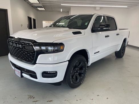 New 2026 RAM 1500 Big Horn AWD/4WD image 3