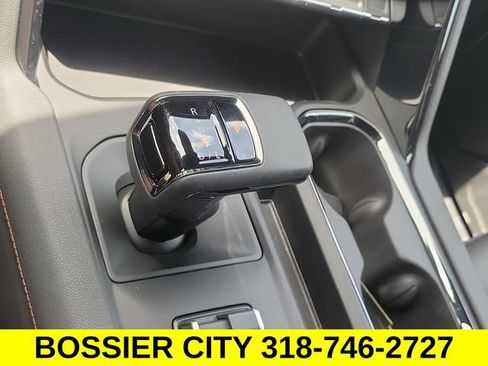 Certified 2026 GMC Sierra 1500 AT4 w/ AT4 Premium Package AWD/4WD image 16