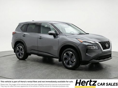 Used 2025 Nissan Rogue SV FWD image 1
