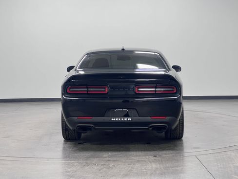 Used 2022 Dodge Challenger SRT Hellcat Redeye image 7