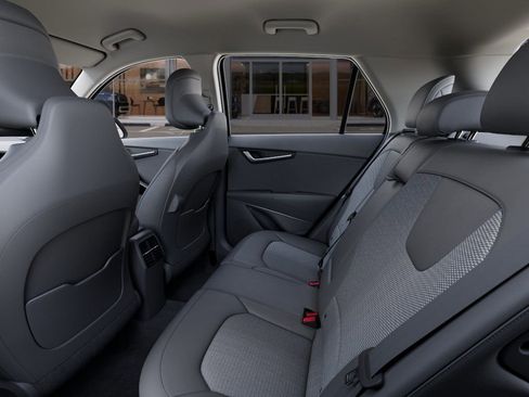 New 2025 Kia Niro EX image 18