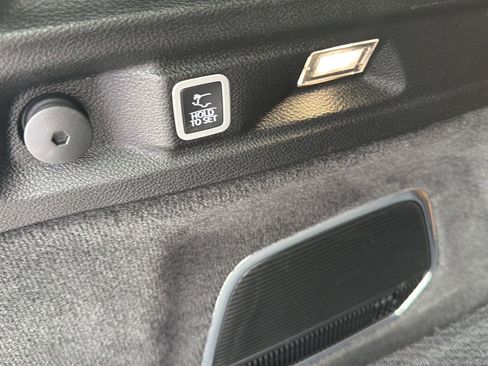 Used 2021 Jeep Grand Cherokee L Summit AWD/4WD image 26