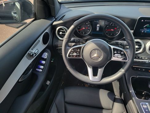 Certified 2021 Mercedes-Benz GLC 300 image 17