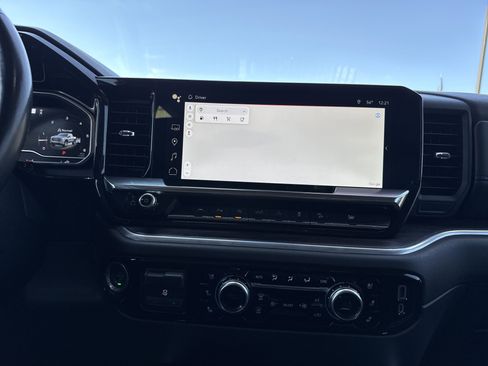 Used 2022 GMC Sierra 1500 SLT w/ SLT Premium Plus Package image 29