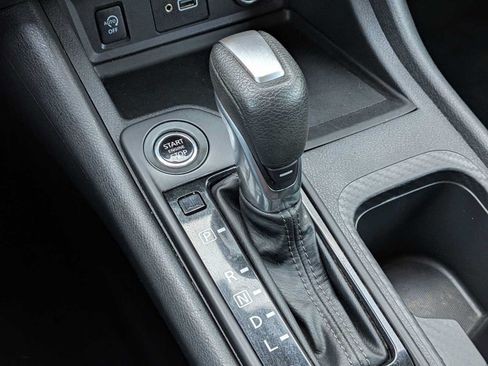 Used 2024 Nissan Sentra S FWD image 28