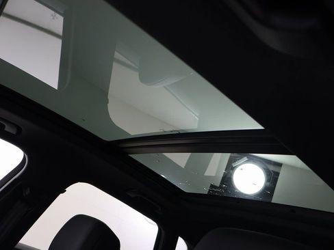 New 2025 Audi Q3 2.0T Premium image 10