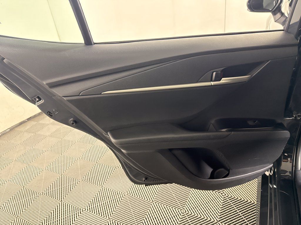 Used 2025 Toyota Camry LE FWD image 15