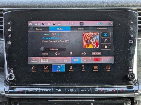Used 2024 Jeep Wagoneer L Series II RWD image 14