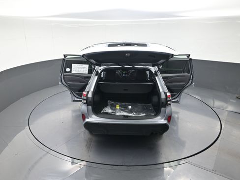 New 2026 Subaru Forester Premium AWD/4WD image 13
