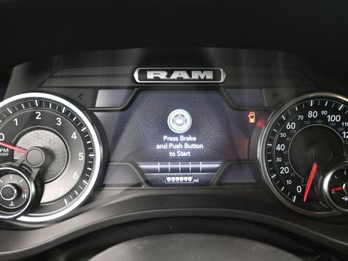 Used 2022 RAM 1500 Big Horn image 10