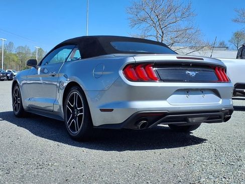 Used 2022 Ford Mustang Premium image 6