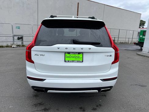 Used 2020 Volvo XC90 T8 R-Design w/ Protection Package AWD/4WD image 6