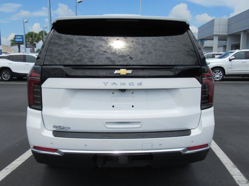 Certified 2025 Chevrolet Tahoe LS AWD/4WD image 6