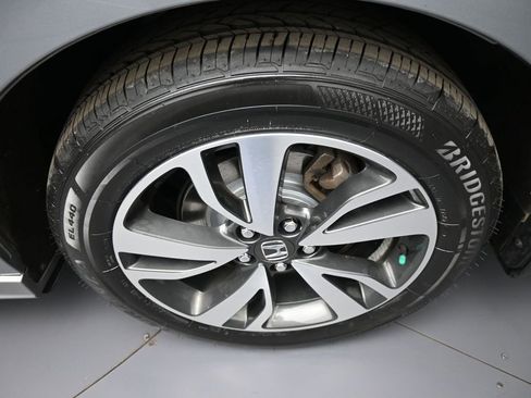 Certified 2023 Honda Odyssey Touring image 15