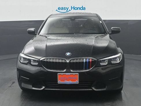 Used 2019 BMW 330i Sedan w/ Driving Assistance Package RWD image 2