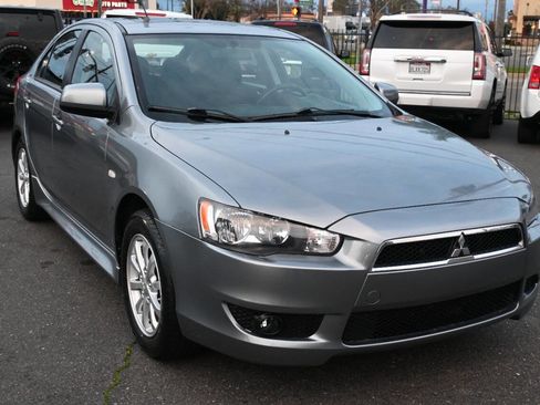 Used 2014 Mitsubishi Lancer ES image 2