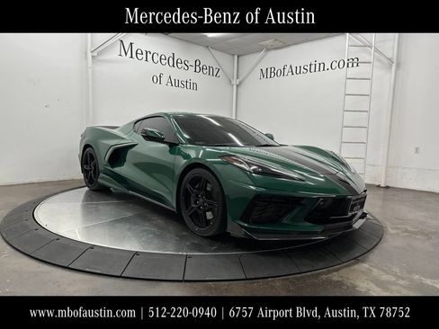 Used 2021 Chevrolet Corvette Stingray Premium Cpe w/ Z51 Performance Package RWD image 1