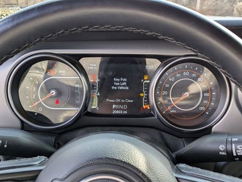 Used 2021 Jeep Wrangler Unlimited Sport AWD/4WD image 20