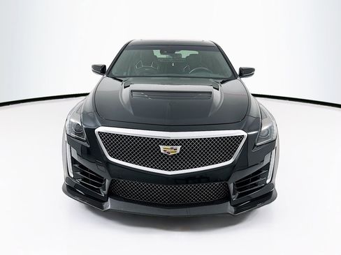 Used 2019 Cadillac CTS V w/ Carbon Fiber Package RWD image 2