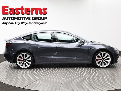Used 2018 Tesla Model 3 Long Range image 3