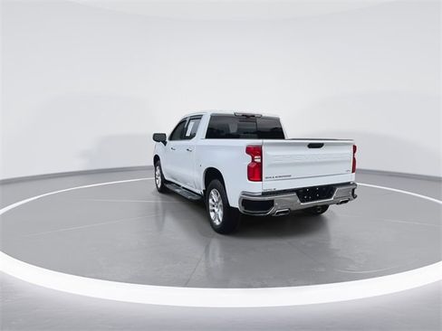 Used 2023 Chevrolet Silverado 1500 LTZ image 9