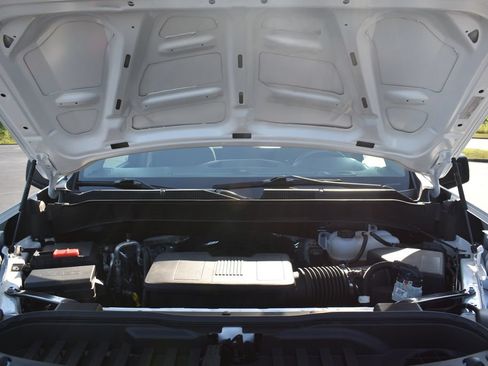 Used 2025 Chevrolet Silverado 1500 W/T RWD image 13