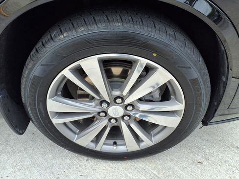 Used 2021 Cadillac XT6 Premium Luxury image 7