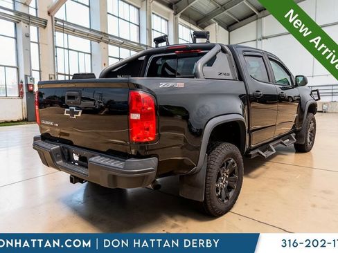Used 2019 Chevrolet Colorado ZR2 w/ ZR2 Midnight Special Edition AWD/4WD image 24