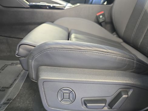 Certified 2025 Audi Q5 Premium w/ Premium Plus AWD/4WD image 26
