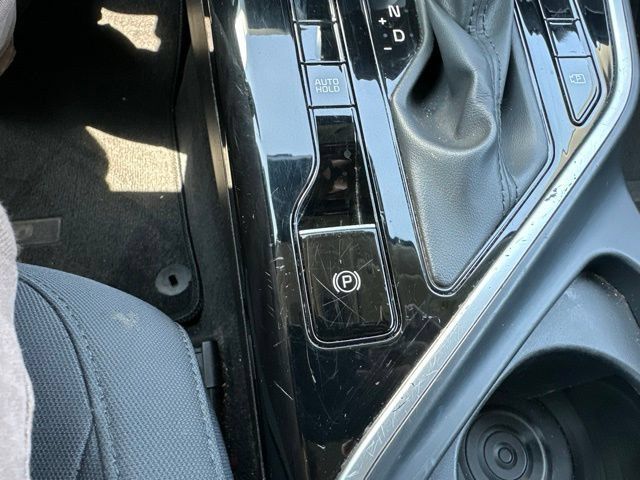 Certified 2023 Kia Niro LX FWD image 32