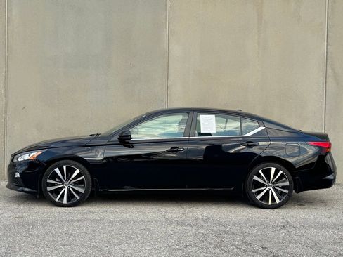 Used 2020 Nissan Altima 2.0 SR image 32