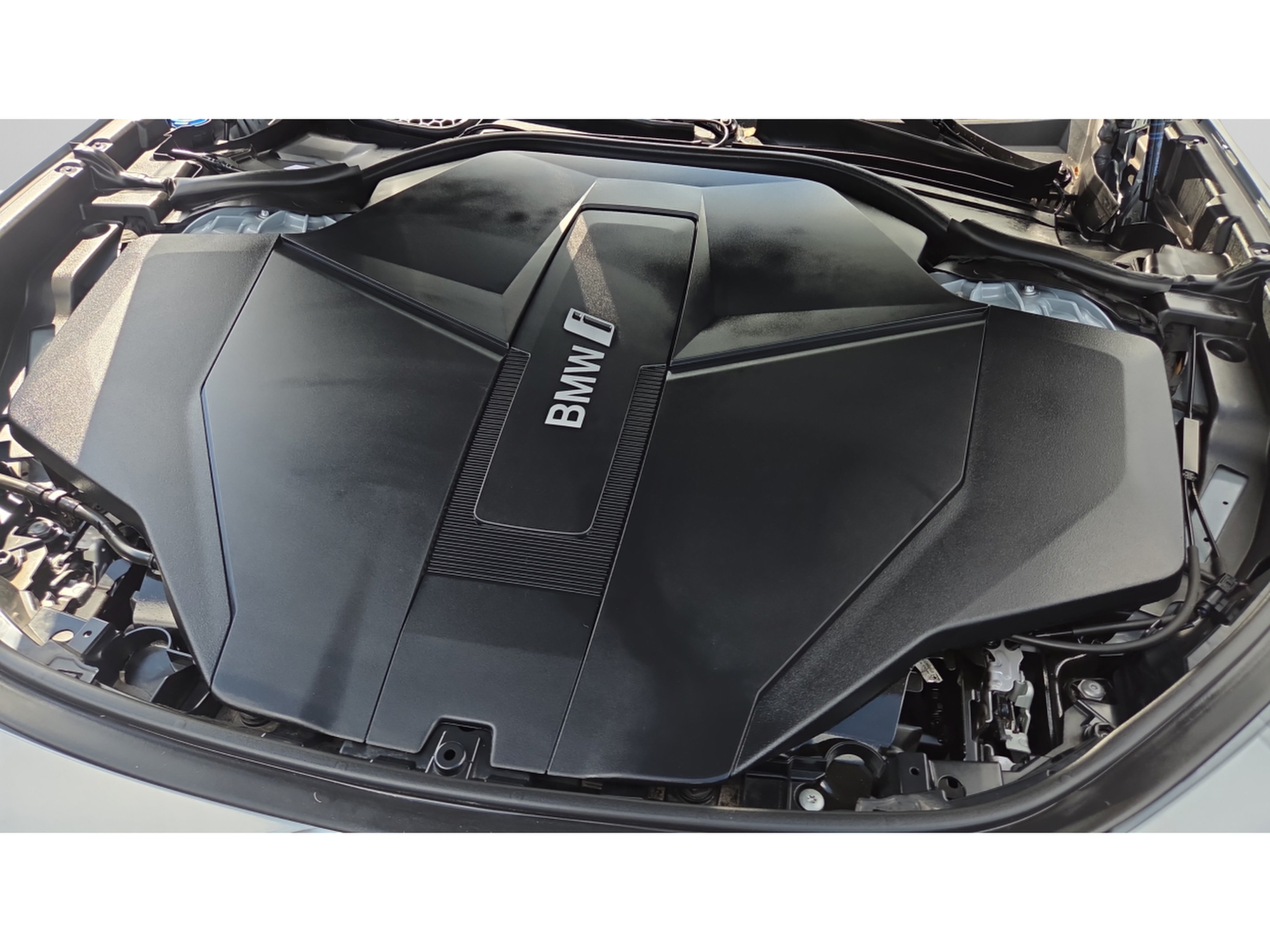 Certified 2023 BMW i7 xDrive60 AWD/4WD image 18