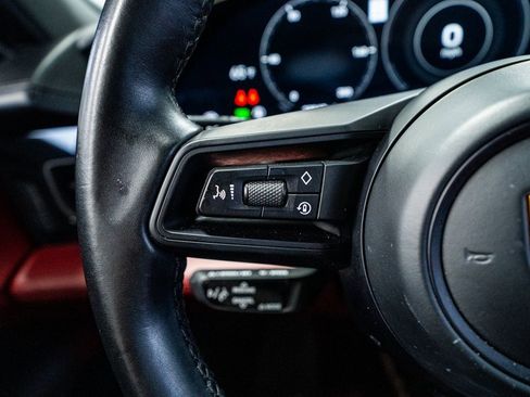 Used 2021 Porsche Taycan 4S image 38