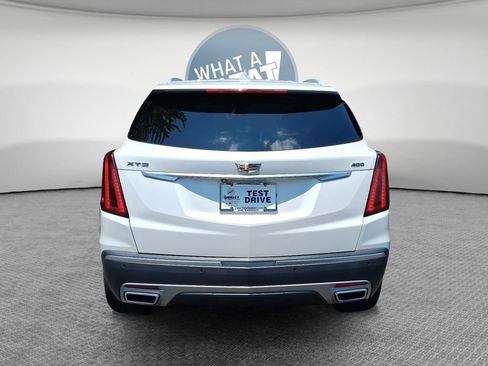 Used 2020 Cadillac XT5 Premium Luxury FWD image 4